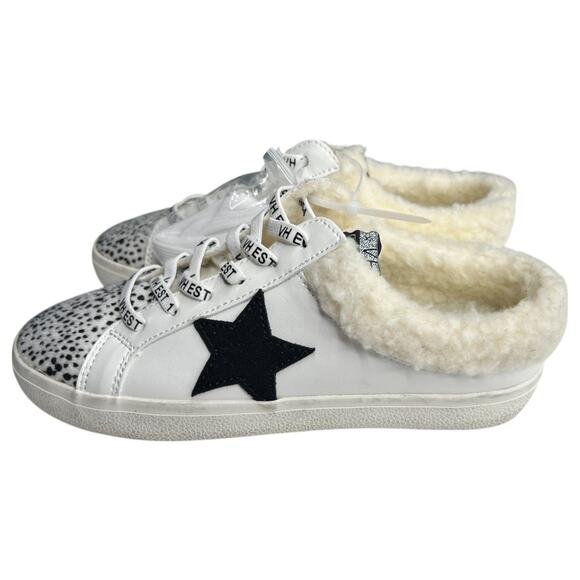 Vintage Havana Shoes - Vintage Havana Mellow Faux Fur Trim Mule Sneaker in Wild Cheetah Size 8